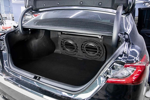 Короб стелс Toyota Camry XV70/80 на два динамика 10" в багажник