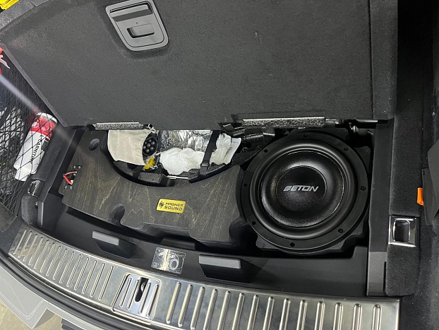 Короб стелс 10" для Porsche Cayenne E-Hybrid III